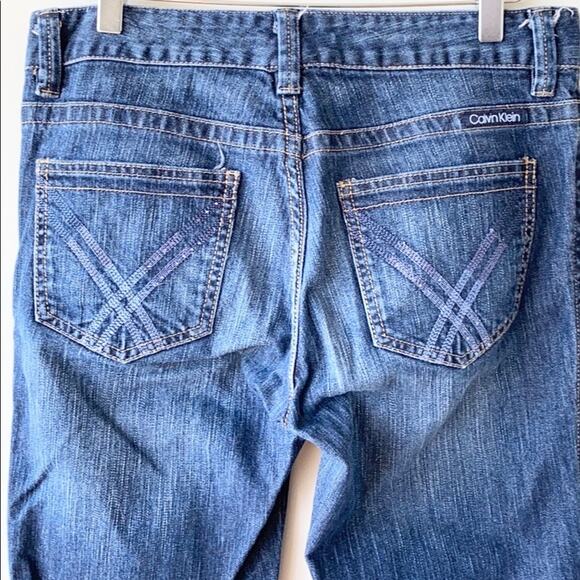 Calvin Klein Women Blue Dark Wash Denim Mid Rise Lean Bootcut Jeans Size 29/8 - Picture 4 of 13